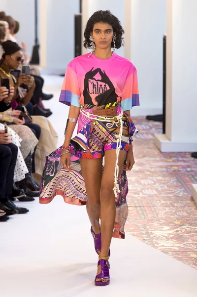 Look 11